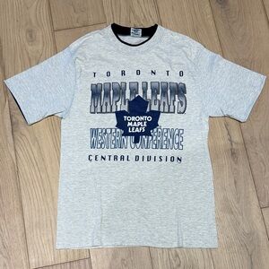 Toronto Maple Leafs Gray T-Shirt - Size Youth XL
